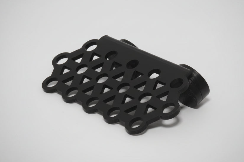 “16 hole magnetic coral frag rack mounted in reef aquarium, fits up to 20mm glass”